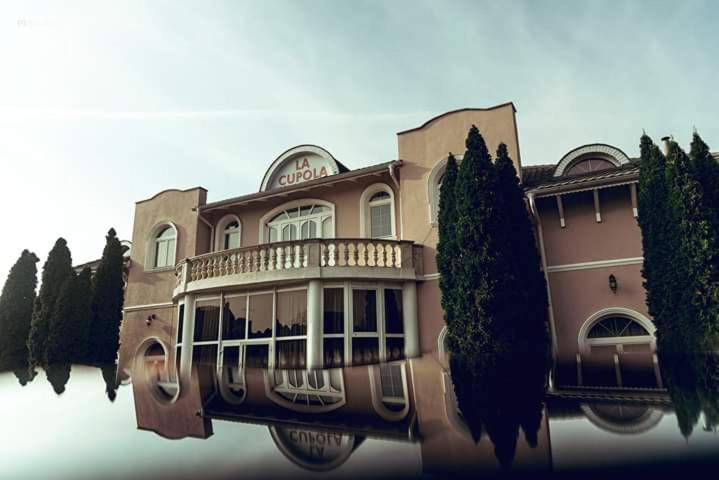 Pension La Cupola Târgu-Mureş Dış mekan fotoğraf